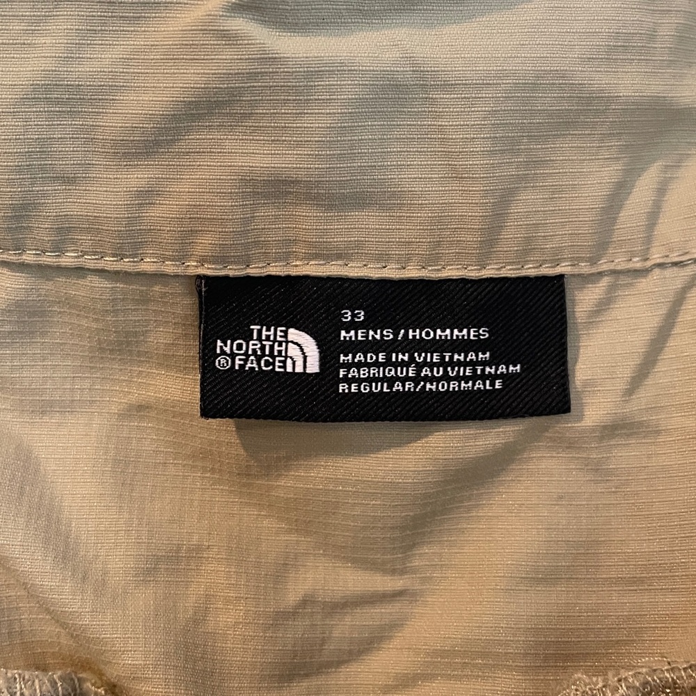 The North Face Size 33 Tan Convertible Travel Chinos - Picture 6 of 15